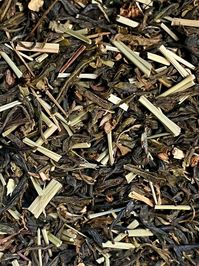Jasmine Green Tea: Jasmine green tea, Lemongrass, and Tulsi